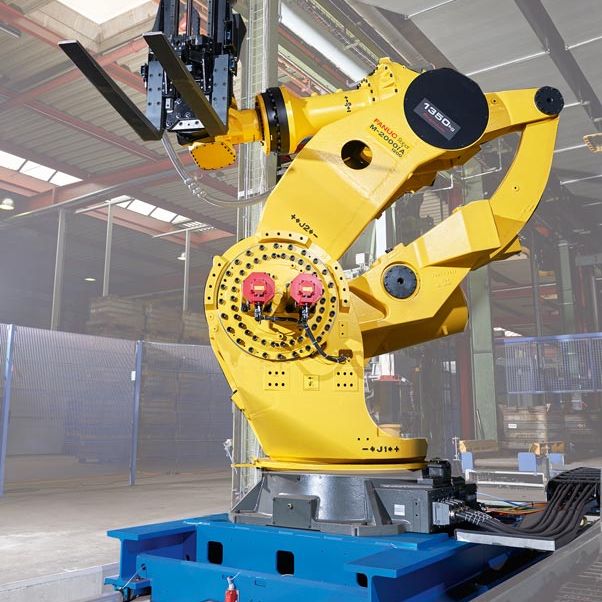 WINKEL RLE linear axis with Fanuc robot